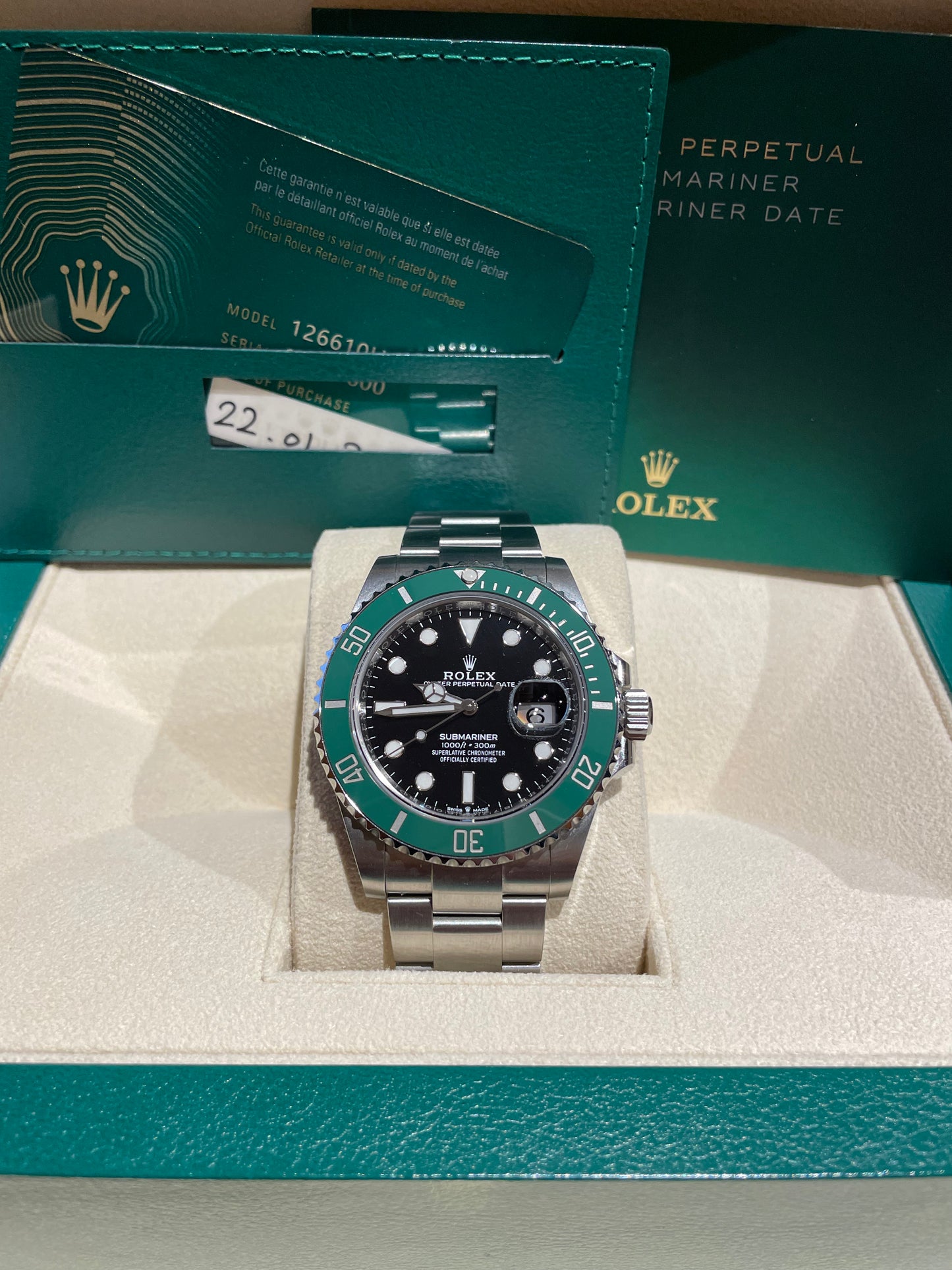 ROLEX SUBMARINER 126610LV FULL SET 2022 NUOVO
