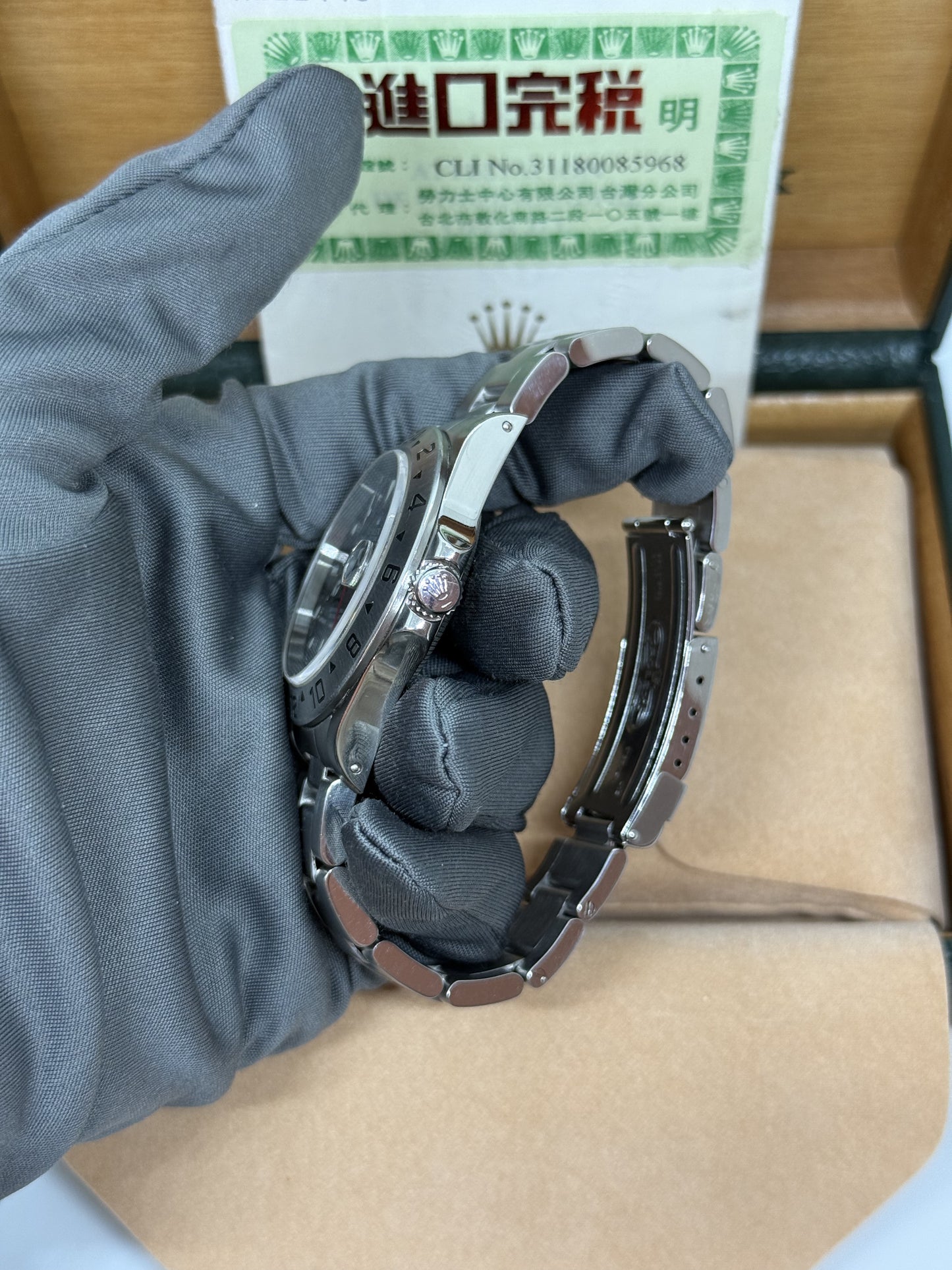 ROLEX EXPLORER 16570 ONLY SWISS ANNO 1999
