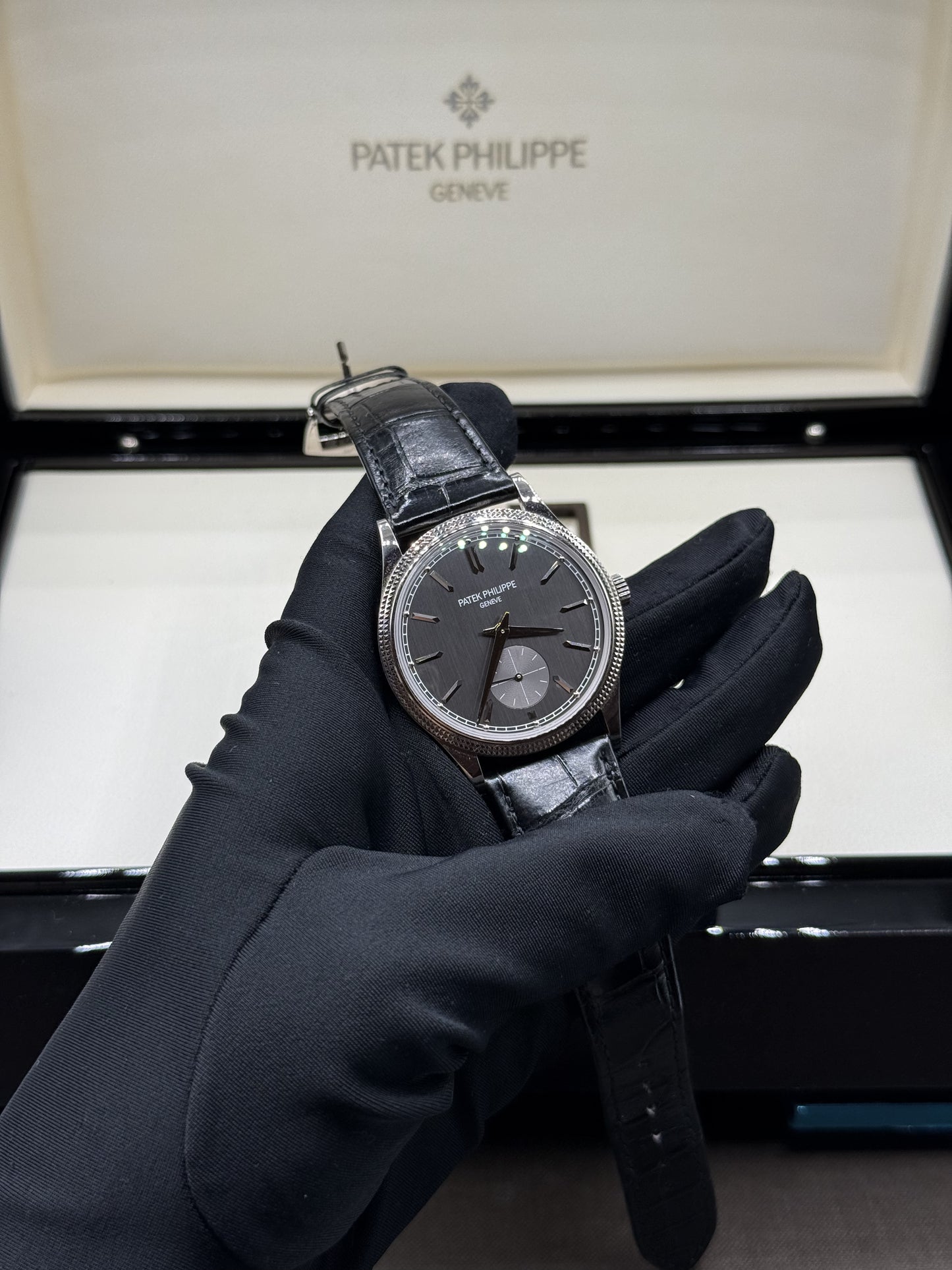 PATEK PHILIPPE CALATRAVA 6119G ANNO 2022