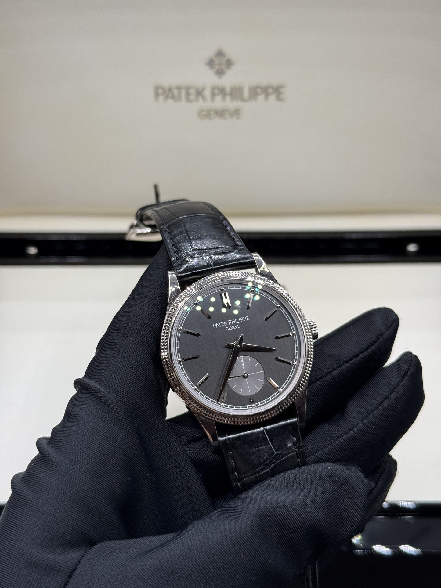 PATEK PHILIPPE CALATRAVA 6119G ANNO 2022