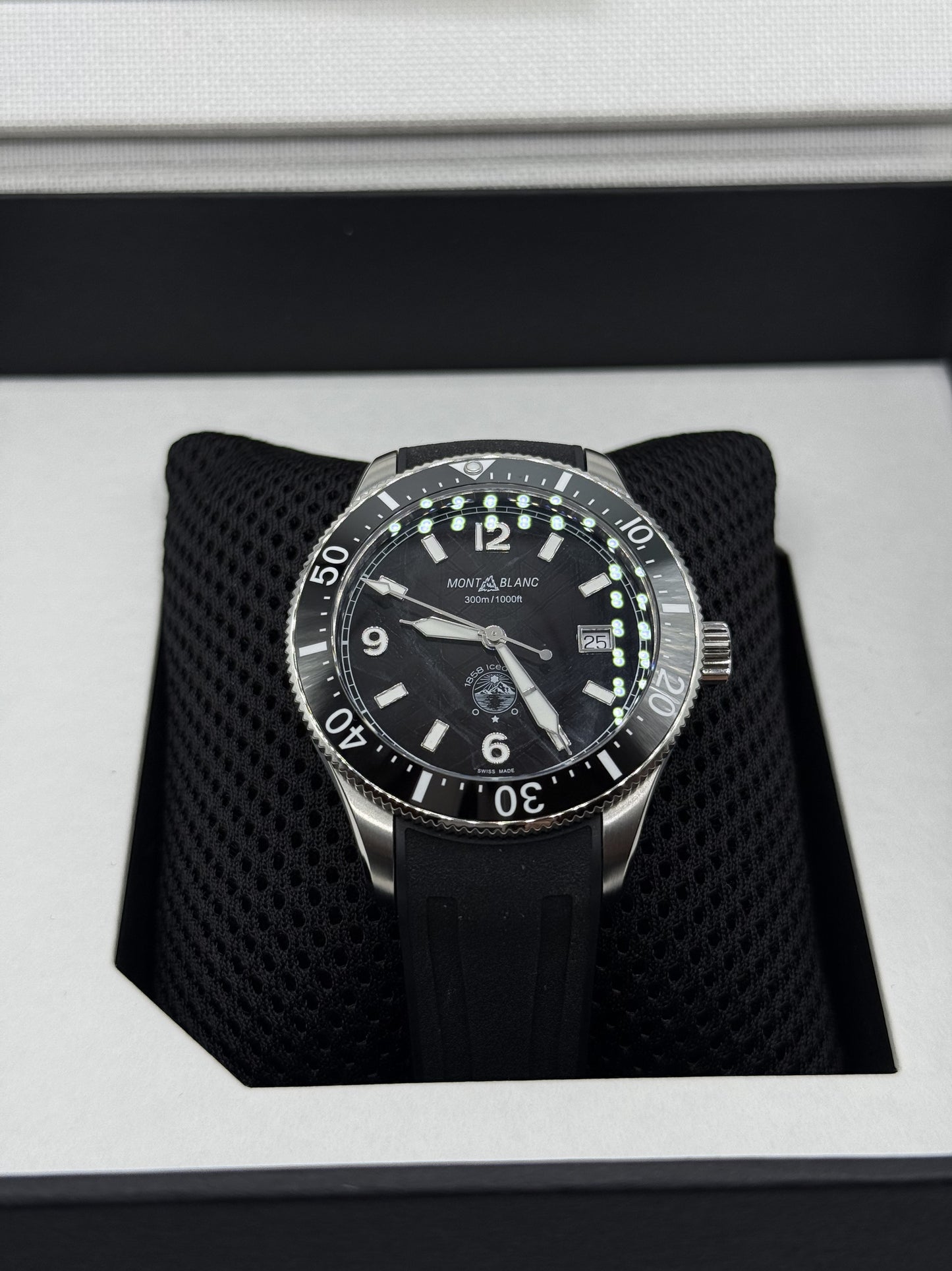 MONTBLANC 1858 REF. 129372 ANNO 2024