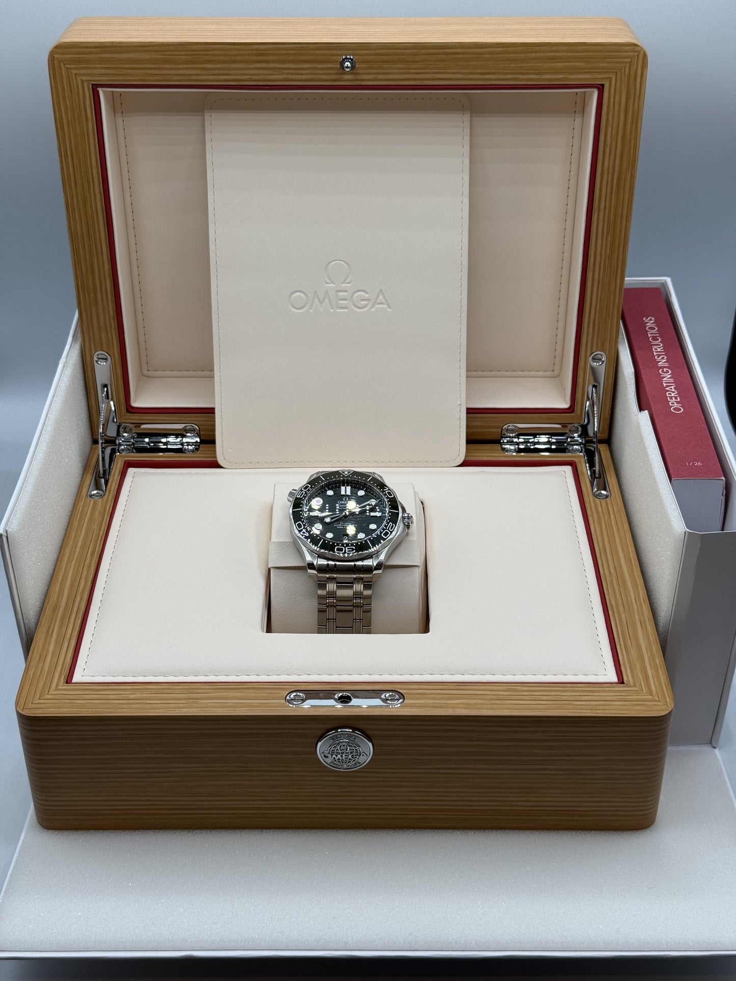 OMEGA SEAMASTER DIVER 300M 210.30.42.20.10.001 ANNO 2024