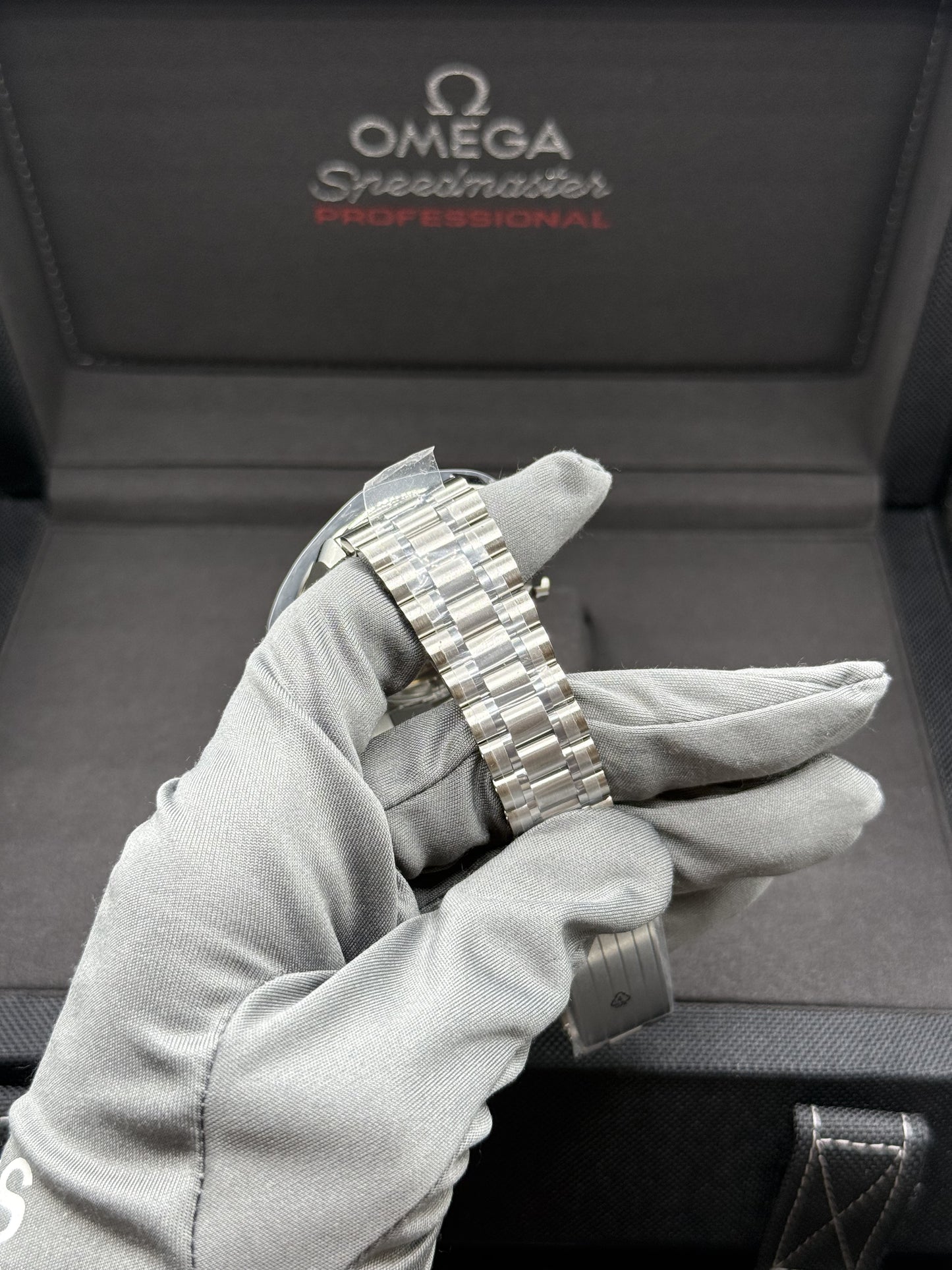 OMEGA SPEEDMASTER MOONWATCH 310.30.42.50.04.001 ANNO 2024