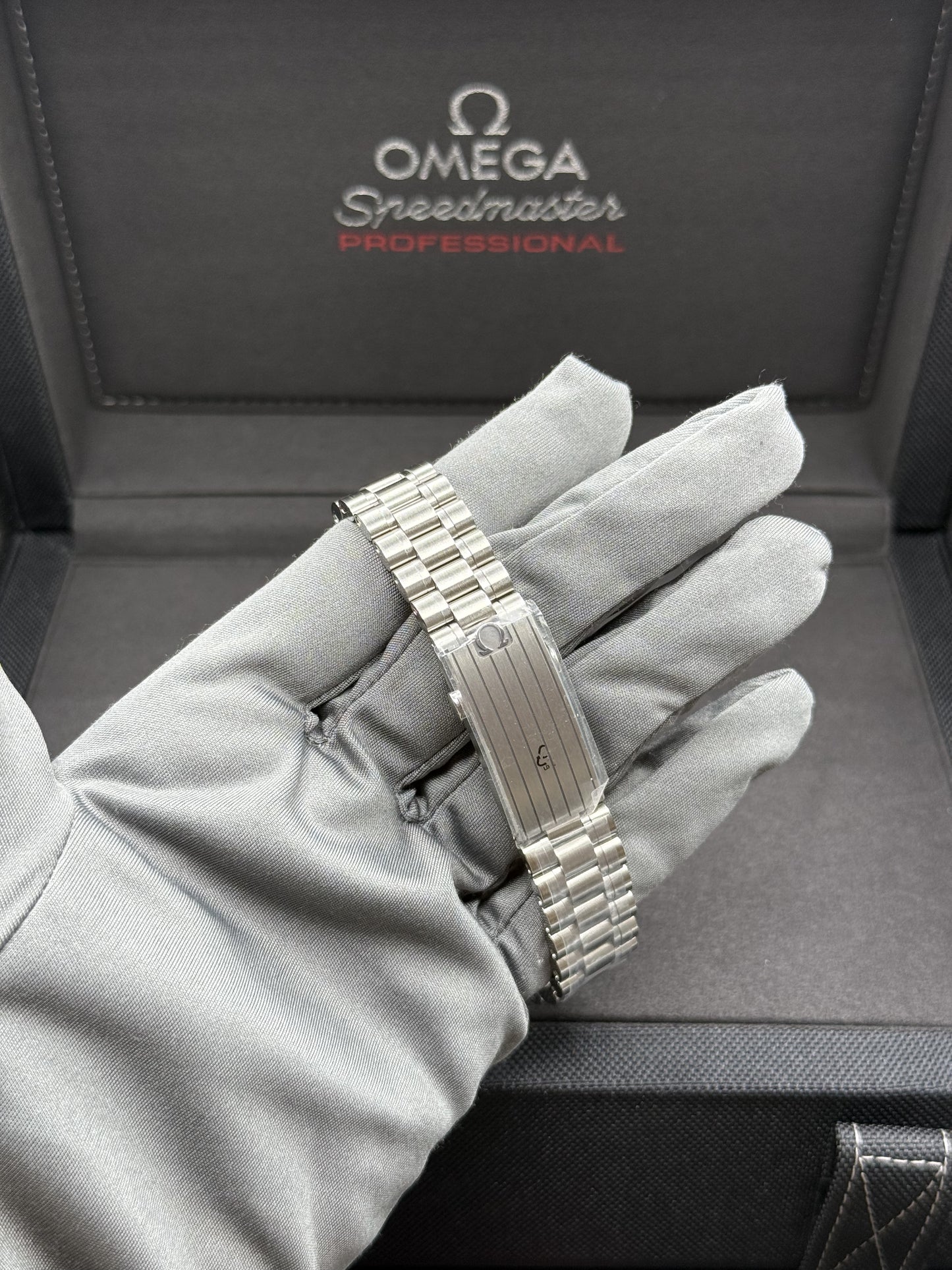 OMEGA SPEEDMASTER MOONWATCH 310.30.42.50.01.001 ANNO 2024