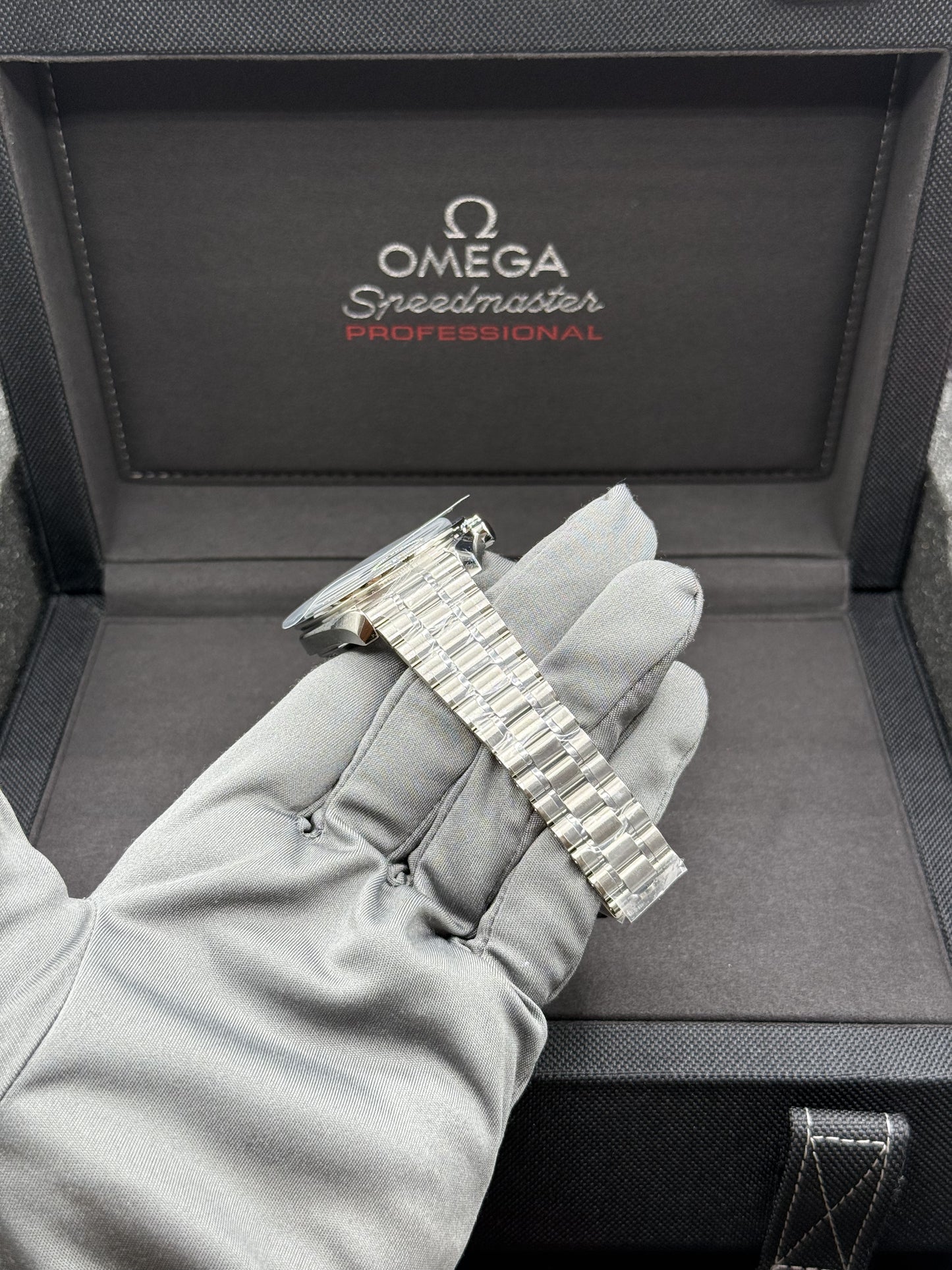 OMEGA SPEEDMASTER MOONWATCH 310.30.42.50.01.002 ANNO 2024
