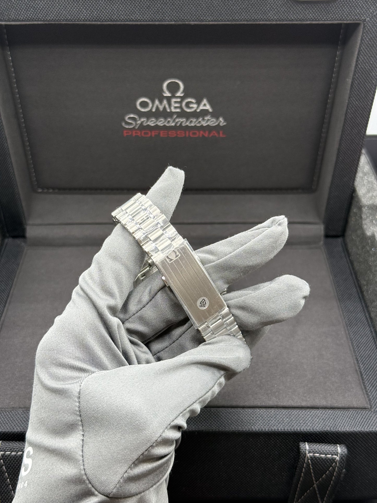 OMEGA SPEEDMASTER MOONWATCH 310.30.42.50.01.002 ANNO 2024