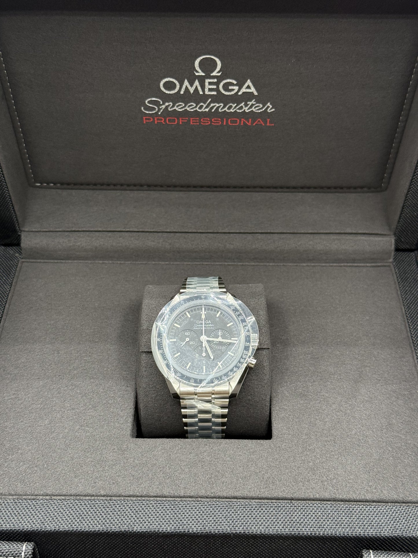 OMEGA SPEEDMASTER MOONWATCH 310.30.42.50.01.002 ANNO 2024